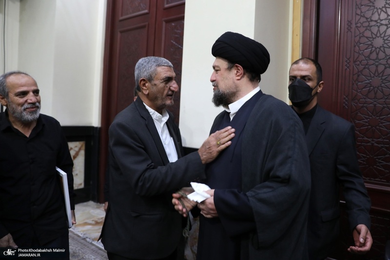دیدار آیت‌ الله سید حسن خمینی با خانواده‌های معظم شهدا