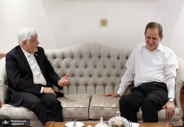 عارف به دیدار معاونین اول سابق و خانواده‌های آنان رفت/ گزارش تصویری