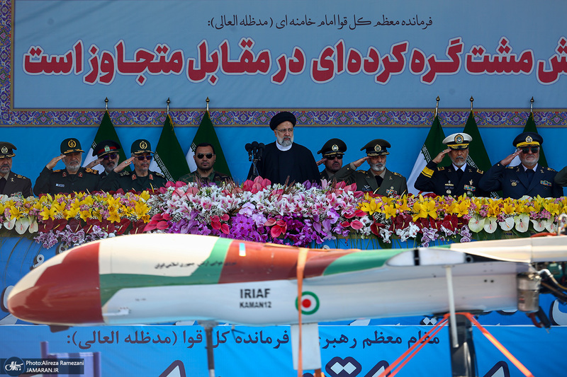 مراسم رژه روز ارتش در جوار حرم مطهر امام خمینی (س) - 2
