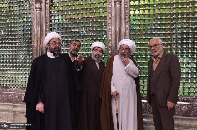 حضور آیت الله مصطفی اشرفی شاهرودی در حرم امام خمینی (س)