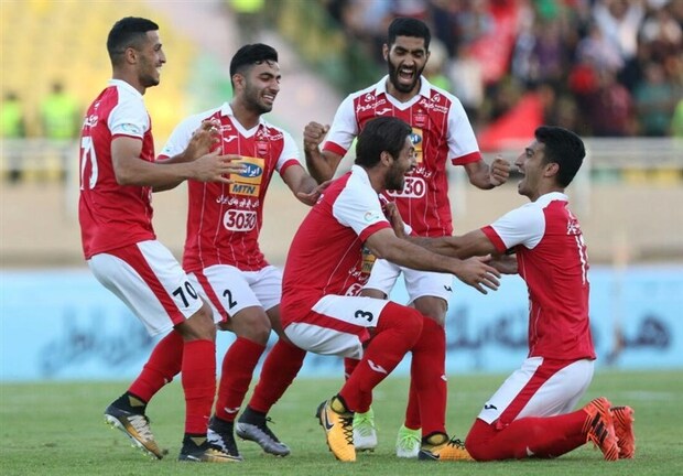 حمله بازیکنان پرسپولیس به دستیار برانکو در رختکن