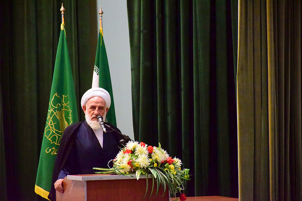 کتاب قطور مقاومت رزمندگان در دفاع مقدس سند افتخار ایران است