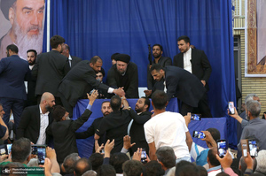 حضور سید حسن خمینی در روستای خیارج استان قزوین -2