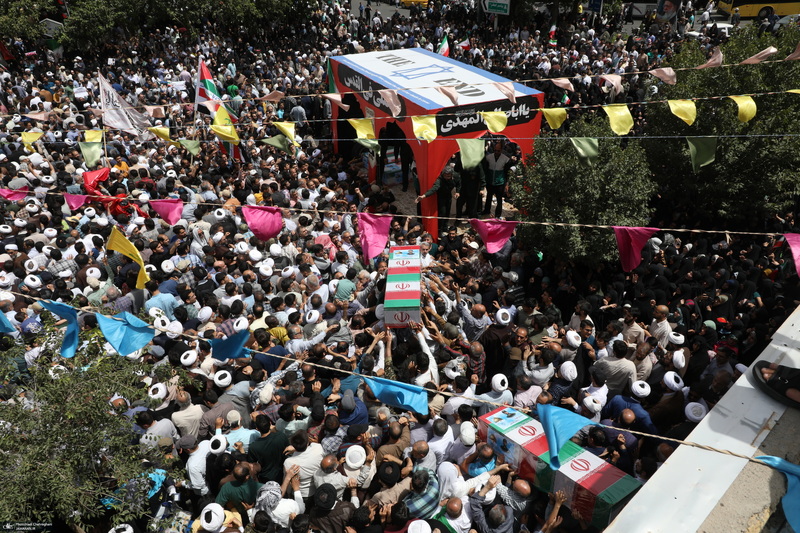 جمعه خشم و نصر و تشییع پنج شهید حمله رژیم صهیونیستی در قم