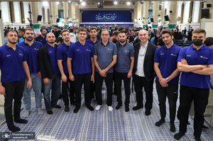 دیدار قهرمانان و مدال‌آوران ورزشی و المپیادهای علمی جهانی با رهبر معظم انقلاب