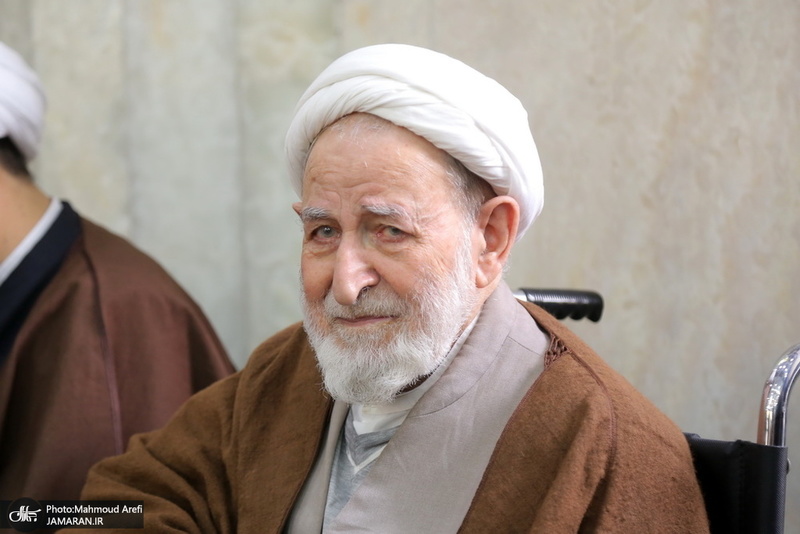 اجتماع طلاب در محکوم کردن اقدام تروریستی دولت آمریکا در به شهادت حاج قاسم سلیمانی