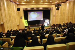 تجلیل از خانواده معظم شهدای خمین در بیت تاریخی امام خمینی