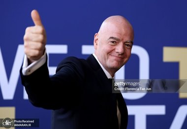 فیفا پشت رئیس را خالی نکرد