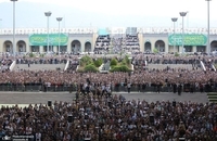 تصاویری از اقامه نماز عید سعید فطر به امامت رهبر معظم انقلاب در مصلی امام خمینی (6)