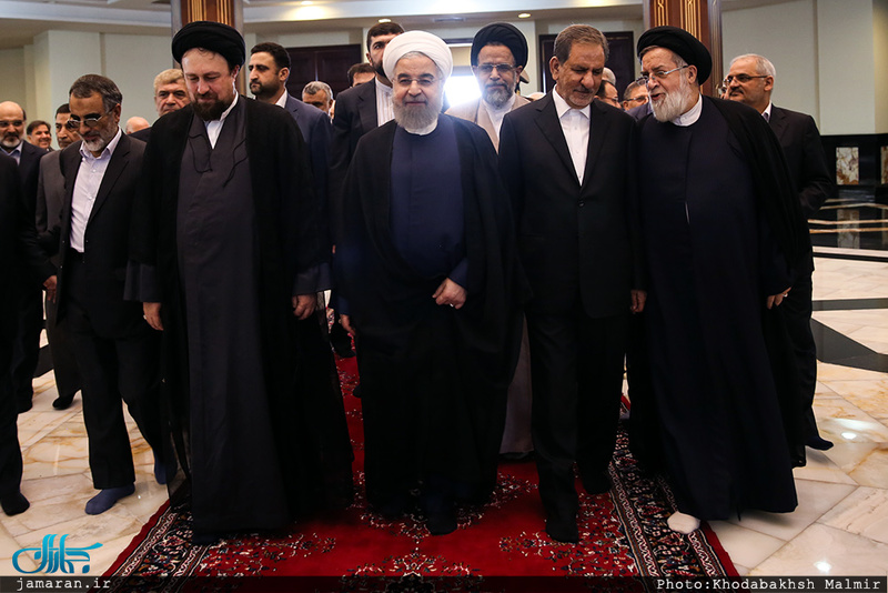 حاشیه های تجدید میثاق رئیس جمهور و هیات دولت با آرمان حضرت امام(س)