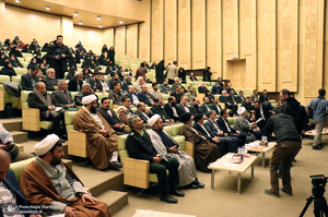 بازدید وزیر ارشاد از بیت و زادگاه حضرت امام در خمین