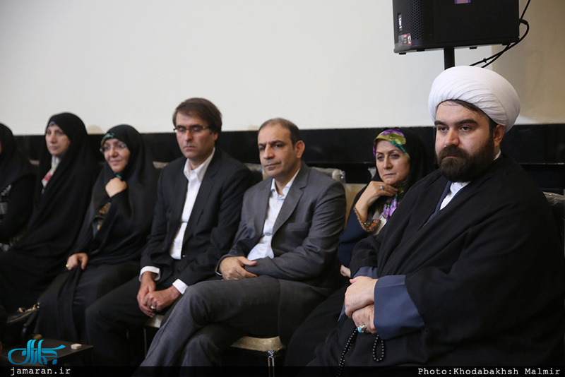 دیدار شهردار و اعضای شورای اسلامی شهر تهران با سید حسن خمینی