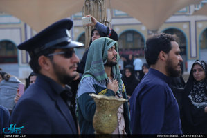 دسته عزاداری خادمان حرم حضرت معصومه ( س) در روز شهادت امام رضا (ع)