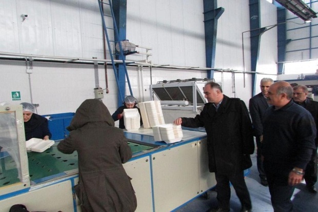 فرماندار آستارا: استفاده از ظروف یکبار مصرف گیاهی ترویج شود