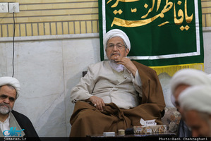 مراسم میلاد حضرت زهرا(س) و امام خمینی(ره) در دفتر آیت الله صانعی