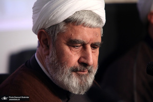 پیش همایش نقد و واکاوی آثار مرتبط با زندگینامه امام خمینی(س)-1