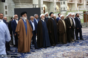 مراسم تجدید میثاق قوه‌ قضائیه با آرمان‌های امام خمینی(س) در حرم امام،