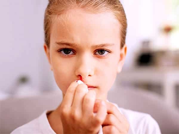 علت خون‌دماغ شدن کودکان چیست؟

