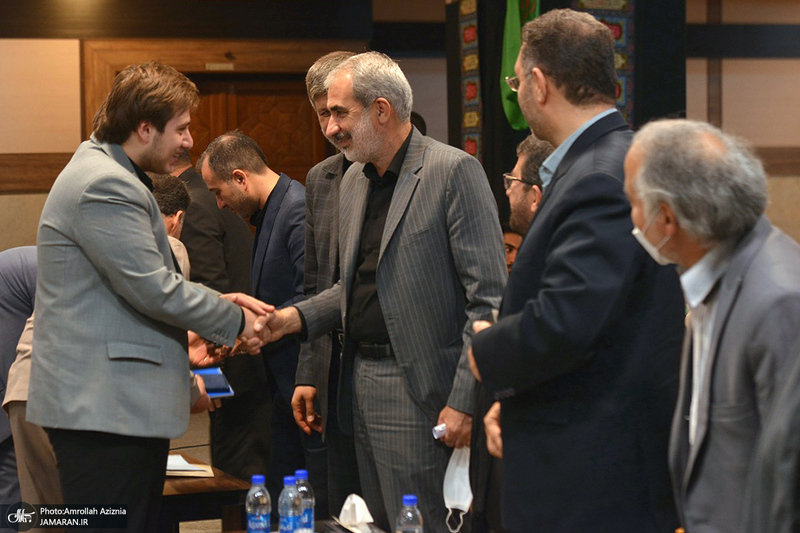 همایش «مداحان تعلیم و تربیت» در حرم مطهر امام خمینی (س)