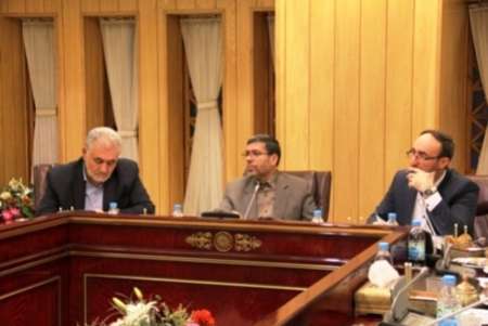 دستگاه قضایی اصفهان برای حل مشکلات بنگاه های اقتصادی تلاش می کند