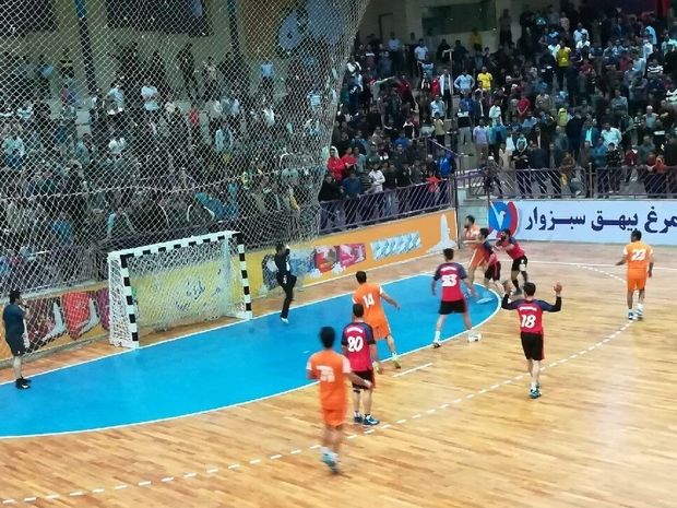 نماینده خوزستان به لیگ برتر هندبال کشور صعود کرد