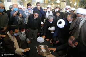 مراسم تشییع پیکر آیت الله حسن ممدوحی(ره)