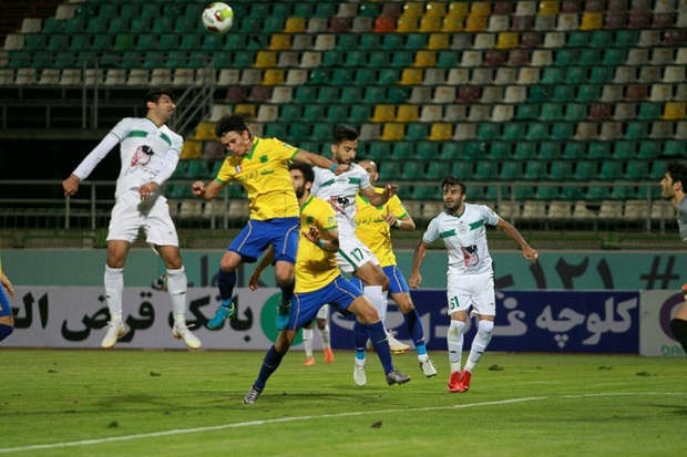 حاشیه های دیدار ذوب آهن اصفهان و صنعت نفت آبادان