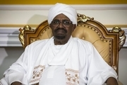 البشیر رئیس جمهور مخلوع و محبوس سودان دست به اعتصاب غذا زد/ تقابل معترضان با شورای نظامی انتقالی