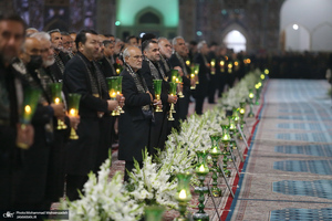 آئین خطبه خوانی شب شهادت امام رضا (ع) در حرم مطهر رضوی