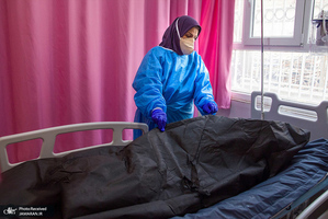 منتخب تصاویر امروز جهان- 30 فروردین 1400 مرگ کرونایی در قزوین بیمار کرونایی 