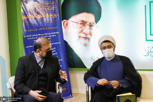 بازدید رئیس مؤسسه تنظیم و نشر آثار امام خمینی (س) از نمایشگاه قرآن