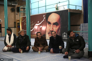 بازدید جمعی از گردشگران کشور پاکستان از بیت امام خمینی از جماران