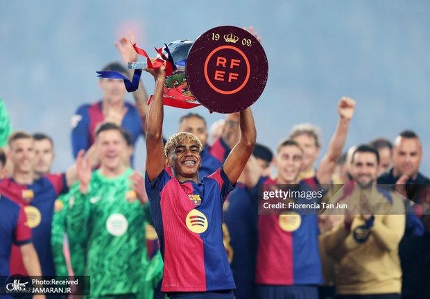 یامال و کارنامه پرافتخار فقط با 17 سال سن!