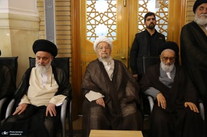 مراسم بزرگداشت آیت الله العظمی شبیری زنجانی (ره) توسط آیت الله للعظمی مکارم شیرازی
