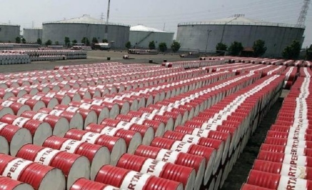 امروز 8 کشور خریدار نفت ایران به آمریکا دهن کجی می کنند