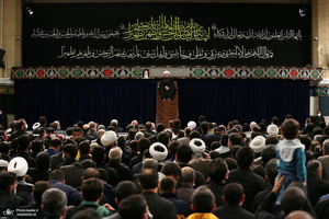 پنجمین شب مراسم عزاداری حضرت فاطمه‌ زهرا (س) در حسینیه امام خمینی