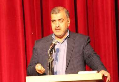 یک مقام استانداری فارس:وظیفه منتخبان شورا،‌ تقویت این نهاد است