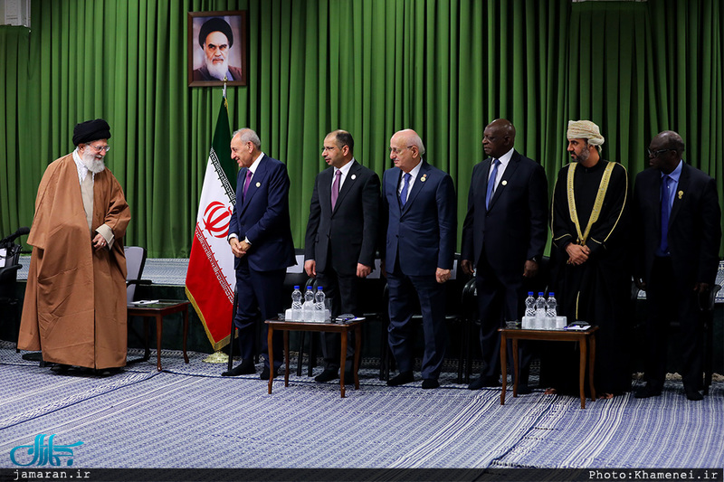  دیدار شرکت‌کنندگان در سیزدهمین کنفرانس اتحادیه بین‌المجالس سازمان همکاری اسلامی با رهبر معظم انقلاب