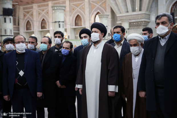 وداع با پیکر مطهر شهید محسن فخری زاده در حرم امام خمینی(س)