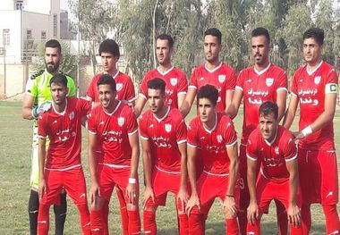 پرسپولیس گناوه درلیگ دسته دوم ماندگار شد