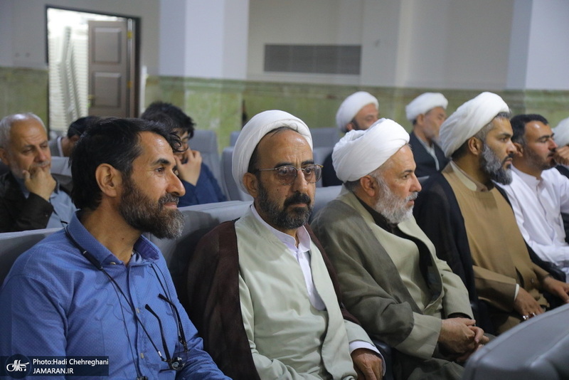 ‪نشست علمی با موضوع  آثار تقیه مداراتی در حج از منظر امام خمینی (ره) (52)