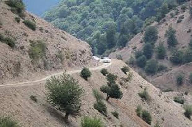 جاده پنبه کال کوهرنگ طبیعت زردکوه را از بین می برد