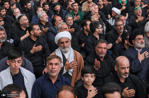 آخرین شب مراسم عزاداری محرم در حسینیه امام خمینی