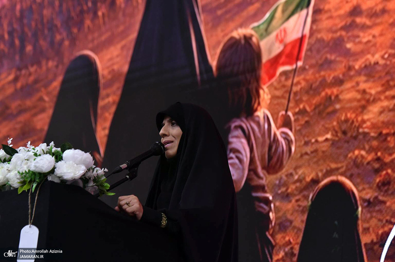 همایش بانوان عاشورایی در حرم مطهر امام خمینی (س)
