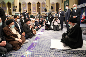 دیدار رمضانی مسئولان نظام با رهبر معظم انقلاب