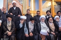 حضور هزاران نفر در مراسم تشییع پیکر همسر آیت الله العظمی سیستانی (9)
