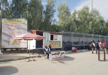 ۱۲ زائر گمشده در مهران تحویل خانواده هایشان شدند