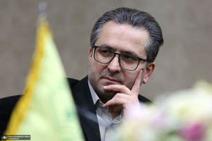 اولین نشست : زن در اندیشه دینی فلسفی امام خمینی (س)