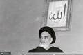 فیلمی دیده نشده از مداحی حاج علی خورشیدی در حضور امام خمینی به مناسبت روز شهادت امام سجاد (ع)