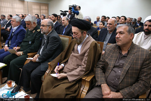 دیدار اعضای ستاد مرکزی کنگره چهارده هزار شهید جامعه‌ کارگری کشور با رهبر معظم انقلاب